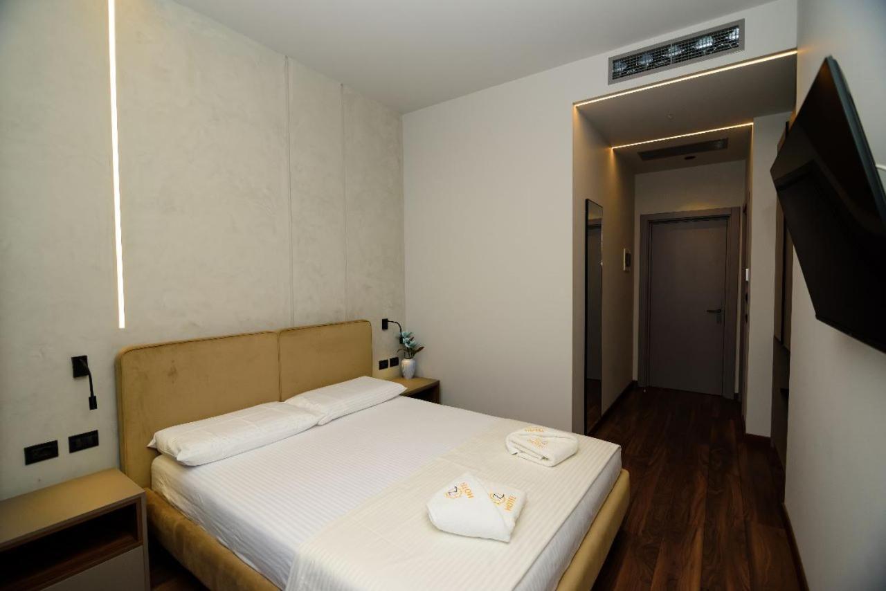 Hotel Zeneli Vlore Exterior photo
